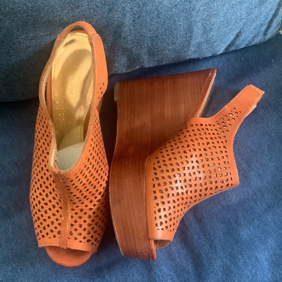 Coach Platform Wedges! - Picture 2 of 8